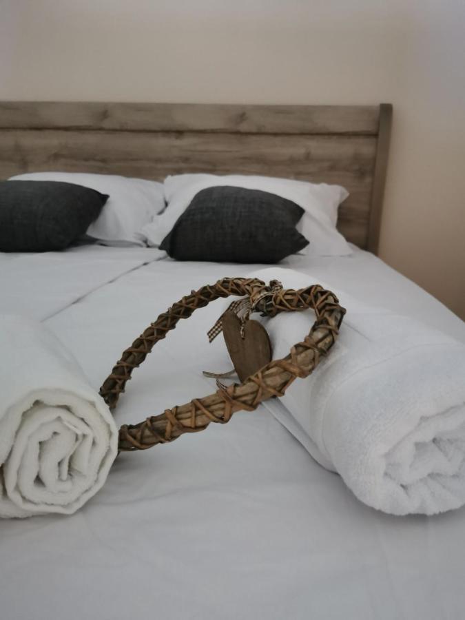 Hotel Capital Lux Нідрі Екстер'єр фото