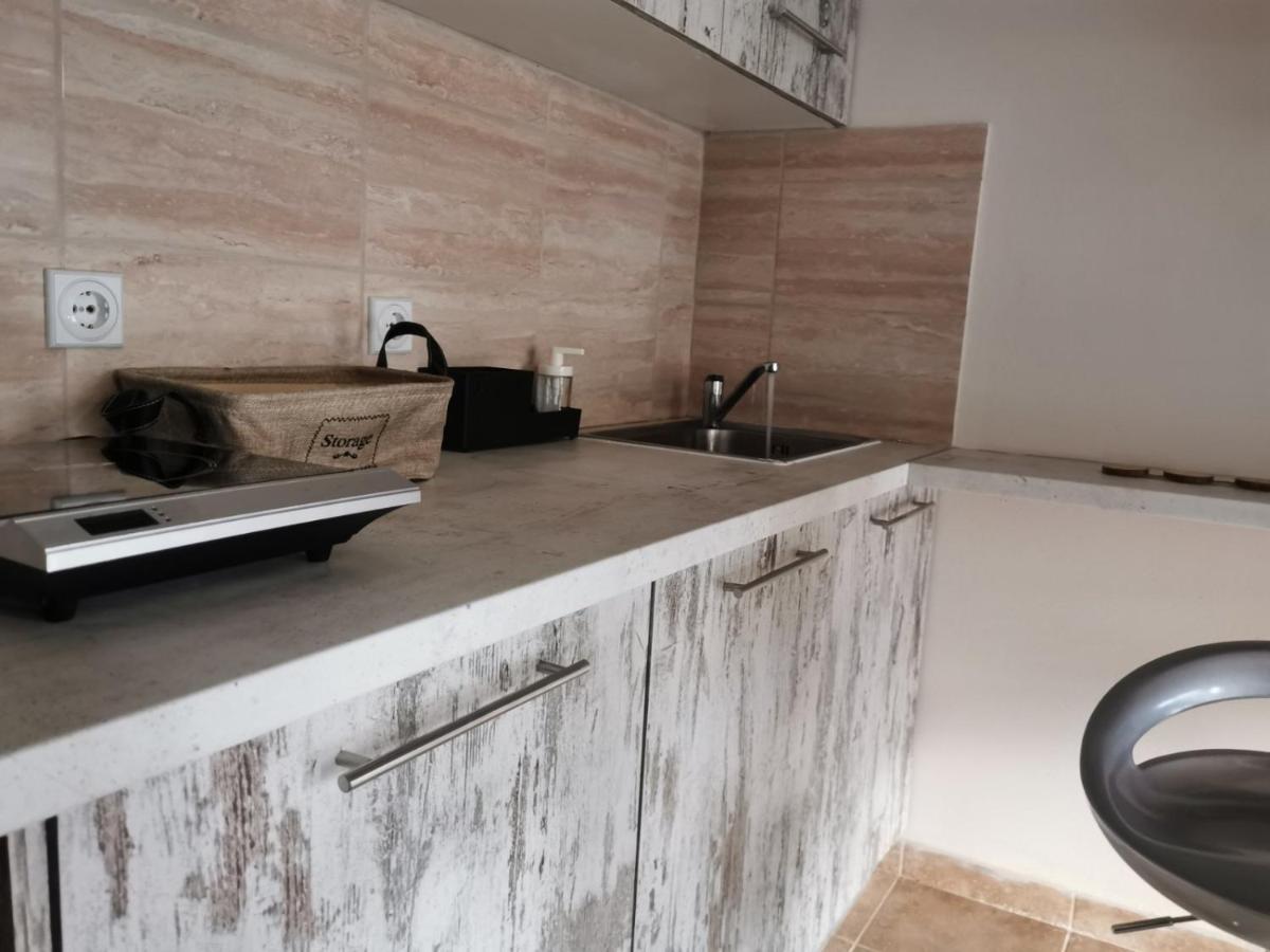 Hotel Capital Lux Нідрі Екстер'єр фото