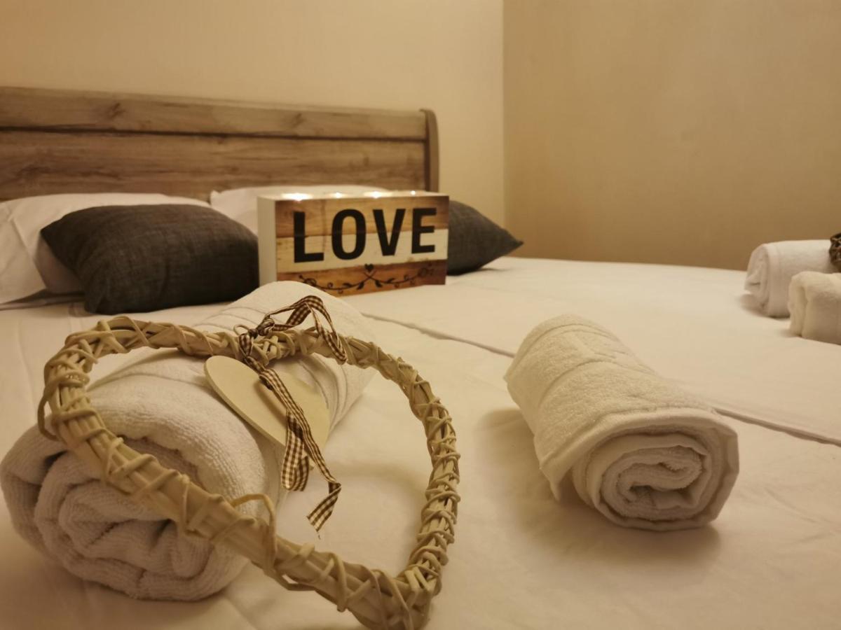 Hotel Capital Lux Нідрі Екстер'єр фото